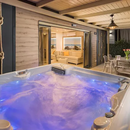 Premium Homes Santa Marina, Lanterna База отдыха 5*