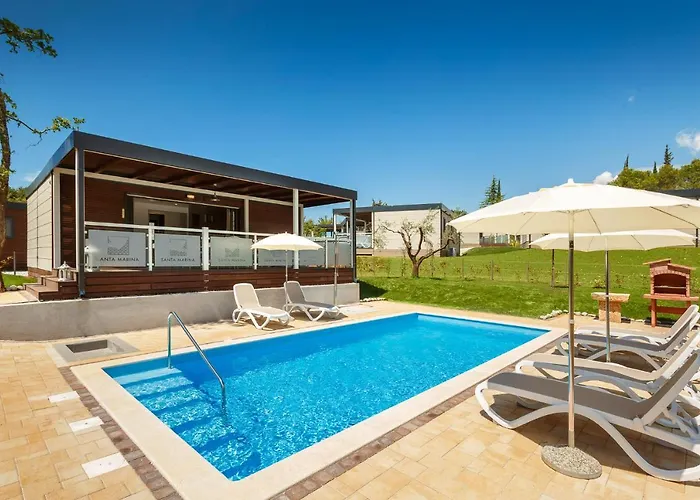 Feriepark Premium Homes Santa Marina, Lanterna 5*