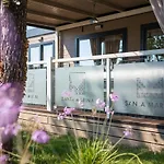 Premium Homes Santa Marina, Lanterna 5*