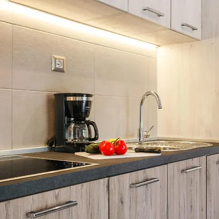 Premium Homes Santa Marina, Lanterna 假日公园