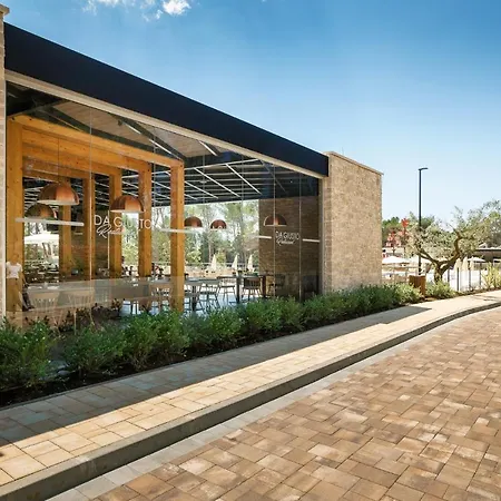 Πάρκο διακοπών Premium Homes Santa Marina, Lanterna